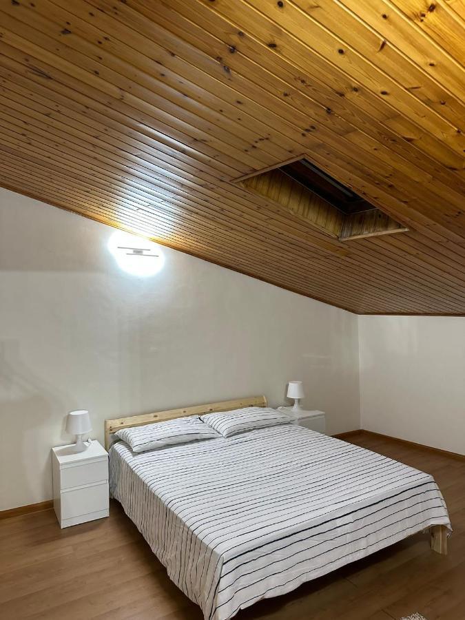 Apartamento La Mansarda Di Melo CTA Exterior foto
